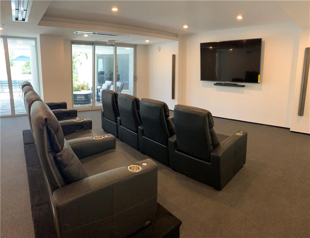 AVERY POMPANO - Residential Lease