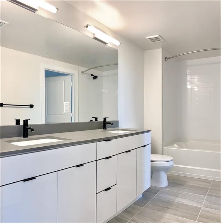 AVERY POMPANO - Residential Lease