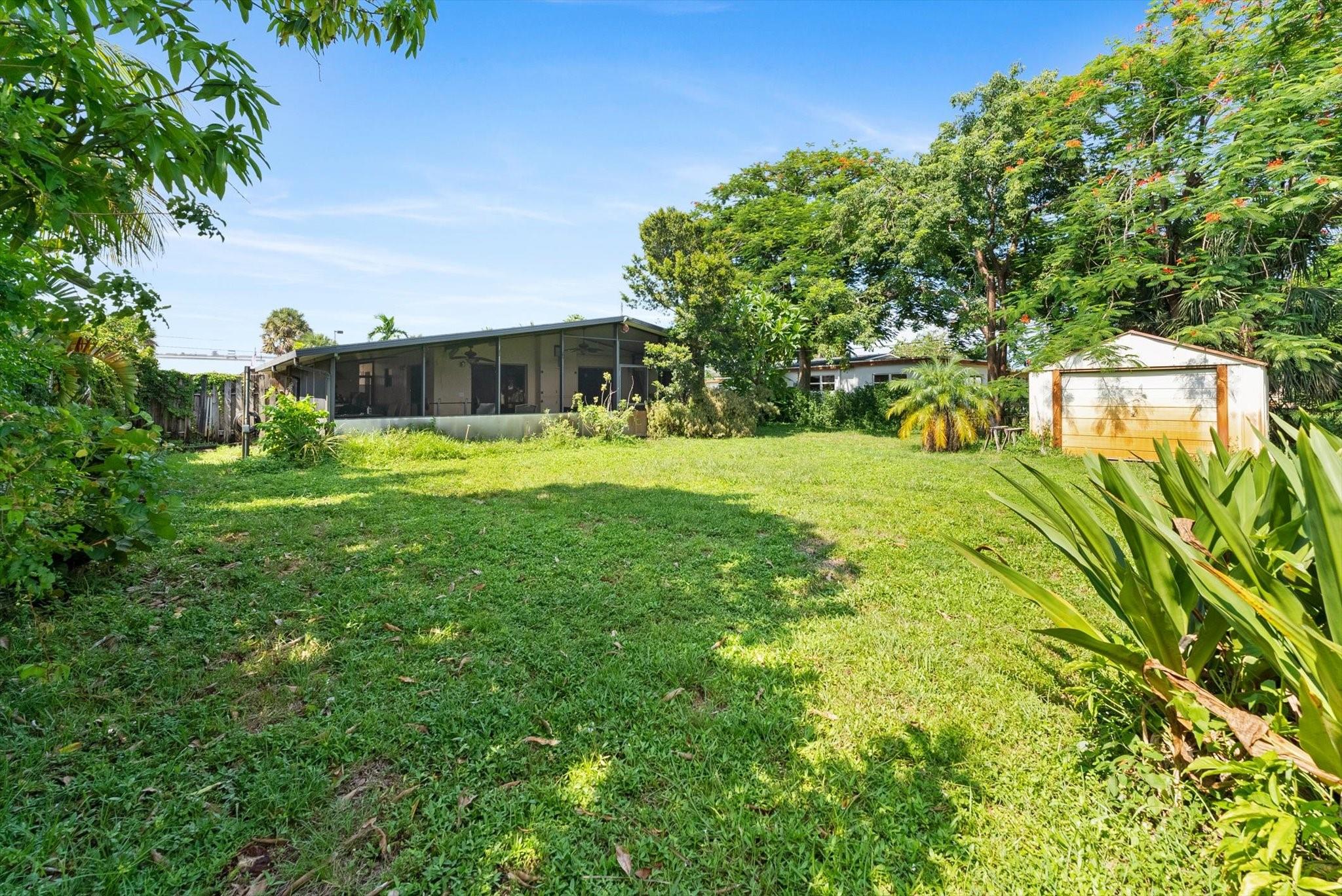 Lloyd Estates - Residential