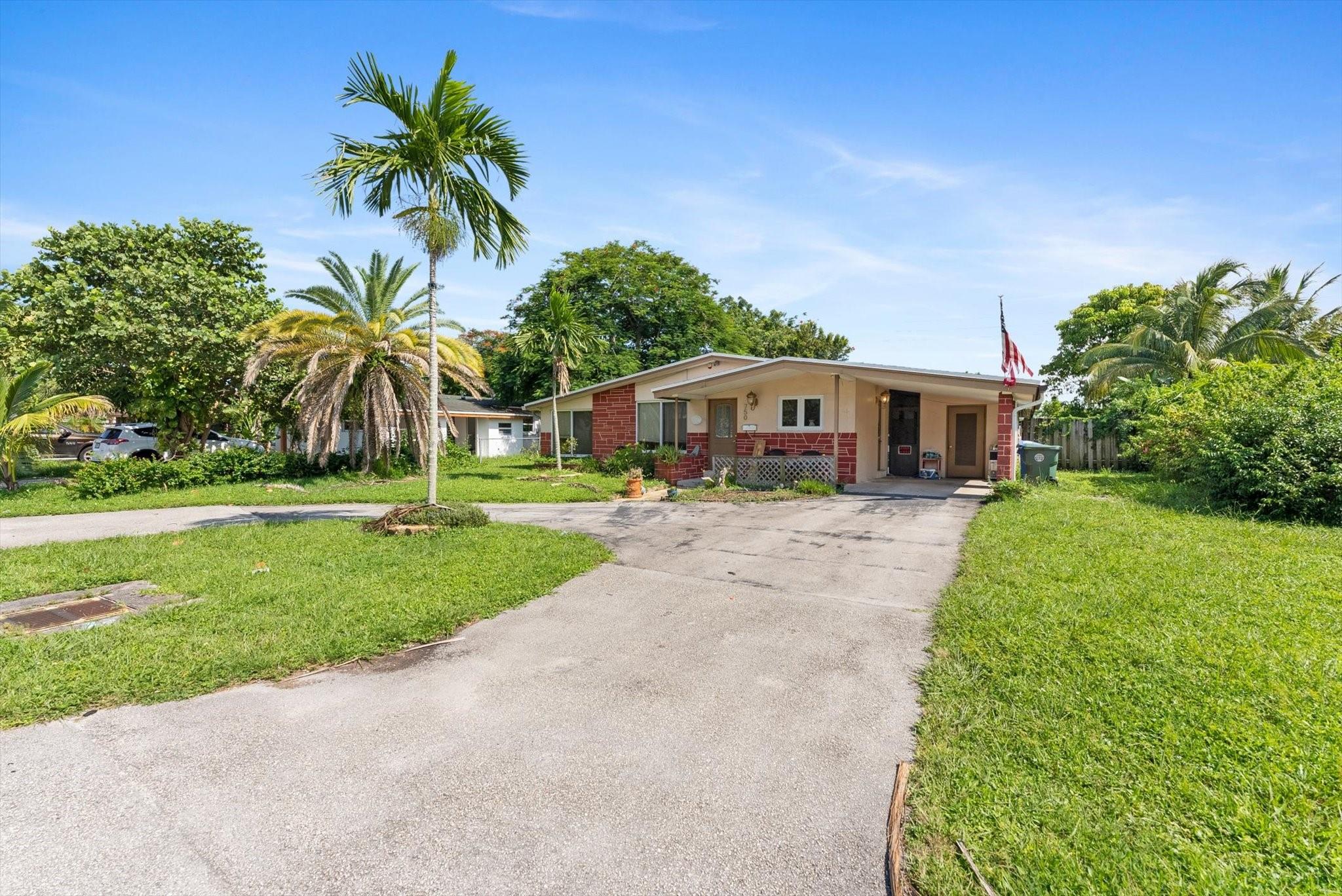 Lloyd Estates - Residential