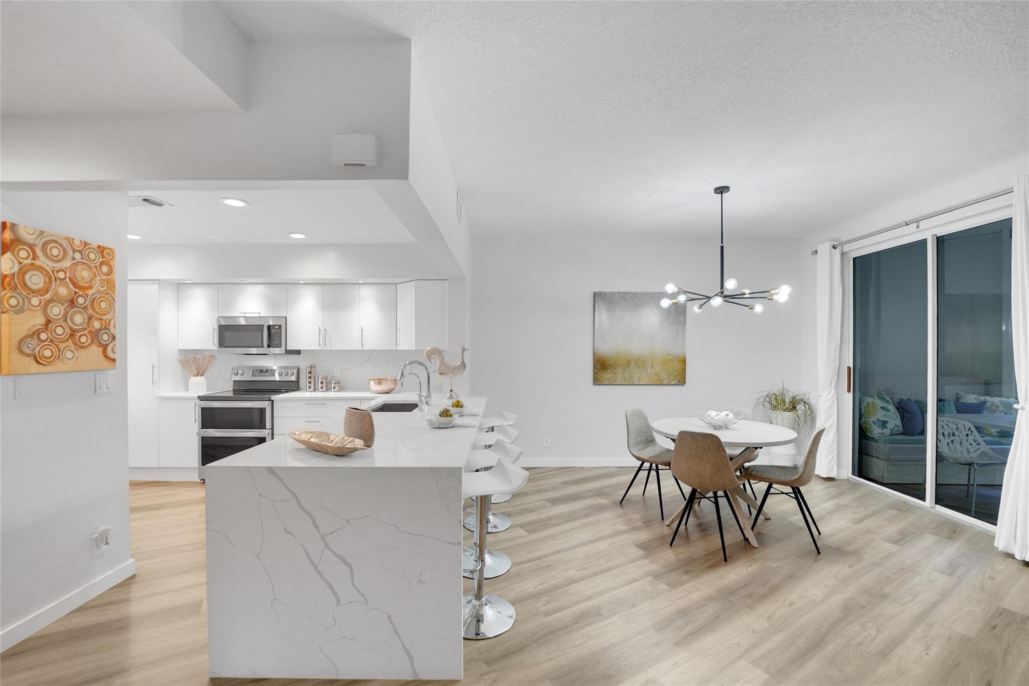 4130 W Palm Aire Dr 302D