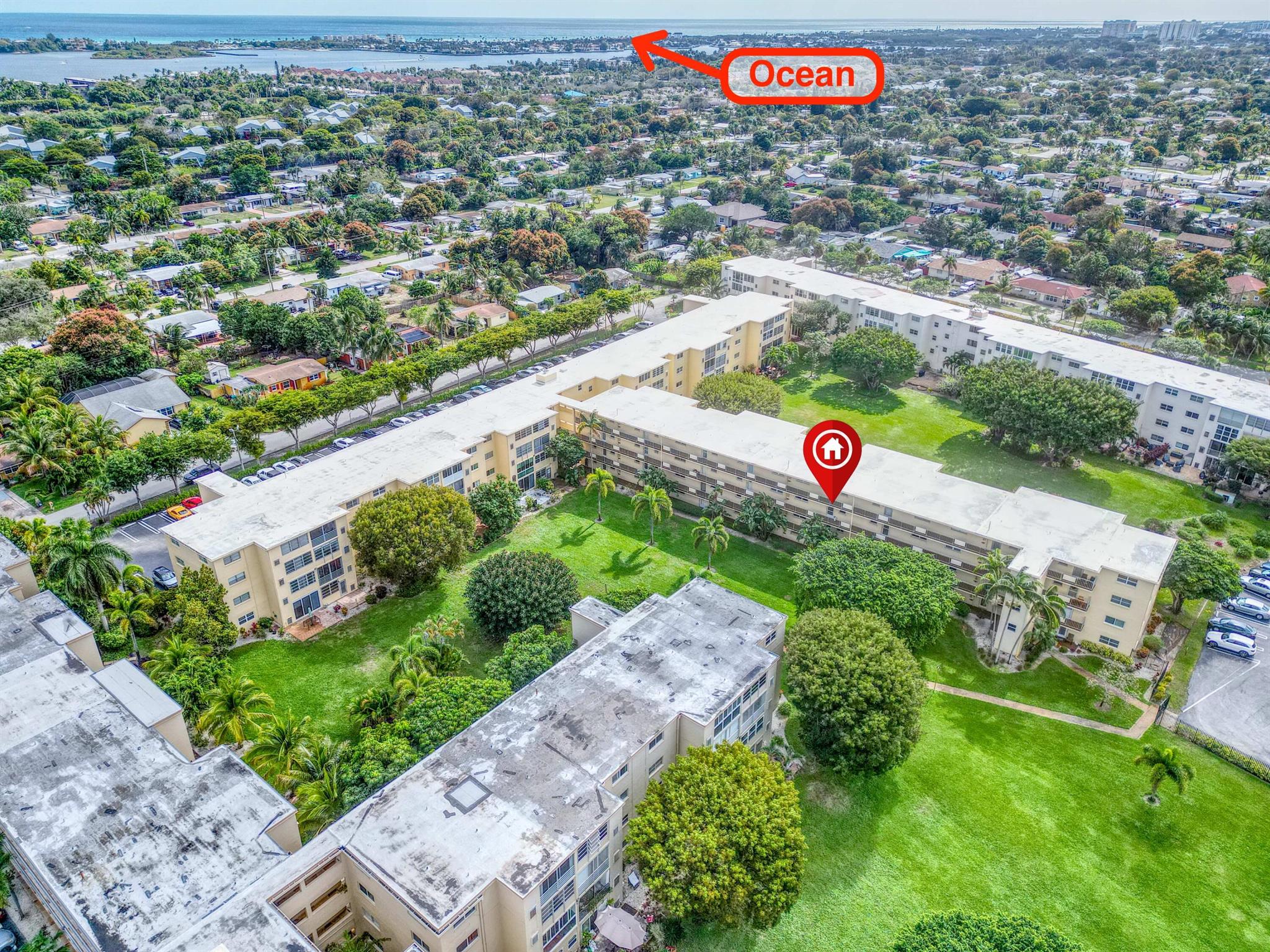 VILLAGE ROYALE GREENWOOD - Residential Lease