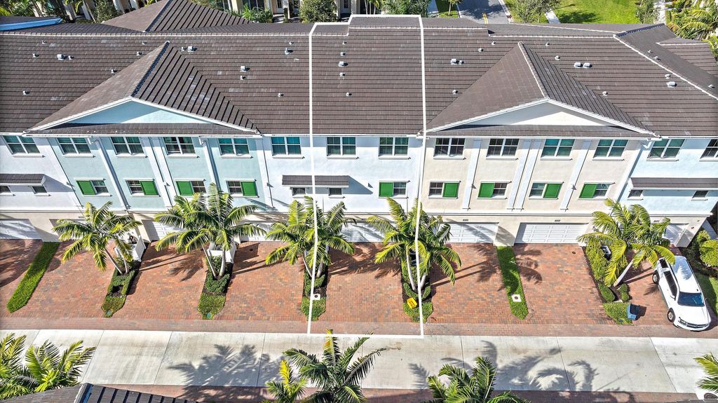 Photo of 12628 Machiavelli Way, Palm Beach Gardens, FL 33418 (MLS # R11029226)