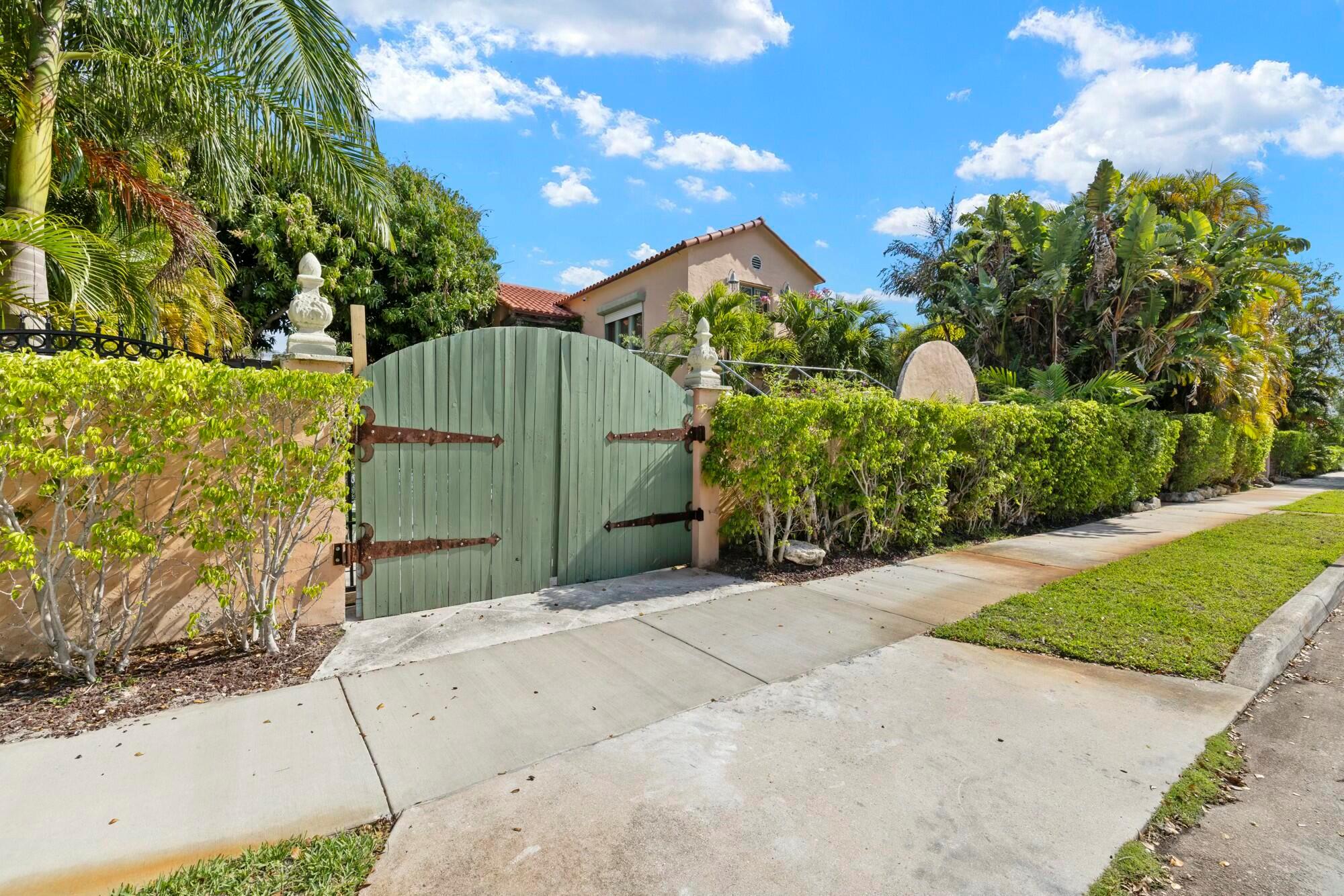 NORTH SHORE TERRACE PL NO - Residential