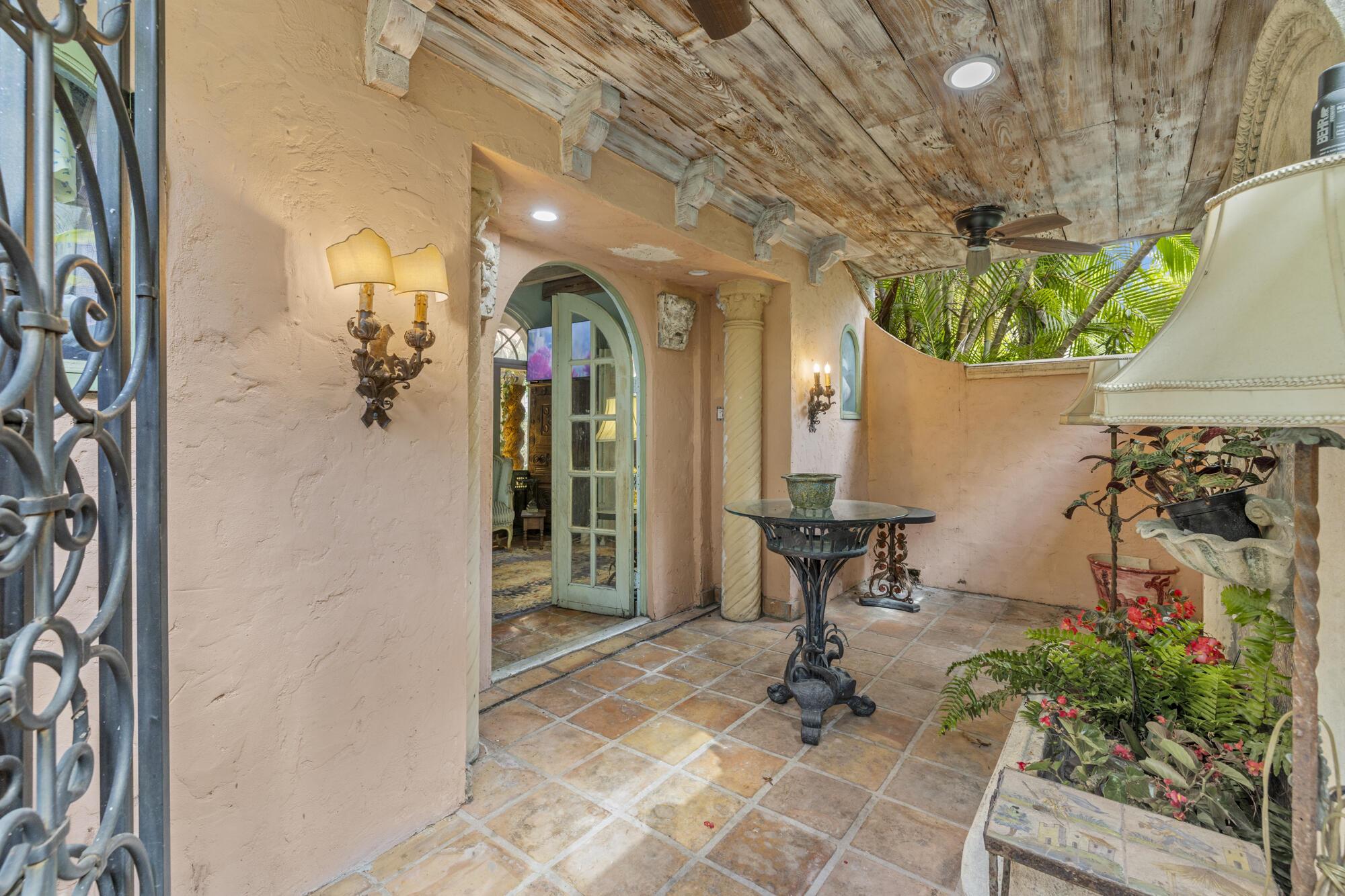 NORTH SHORE TERRACE PL NO - Residential