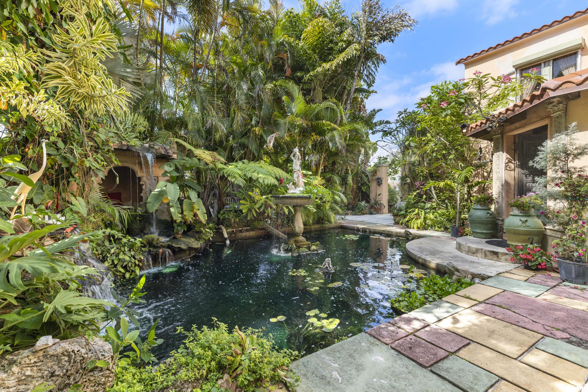 NORTH SHORE TERRACE PL NO - Residential