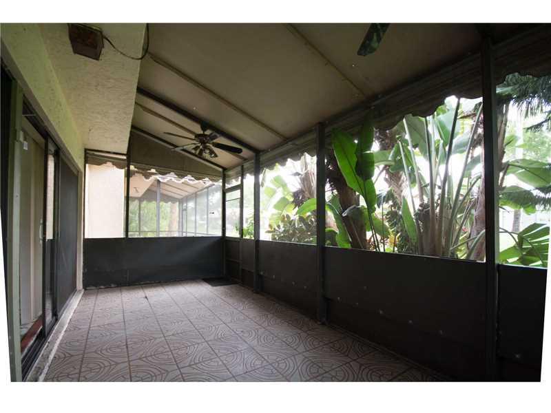 HILLS OF INVERRARY - Residential