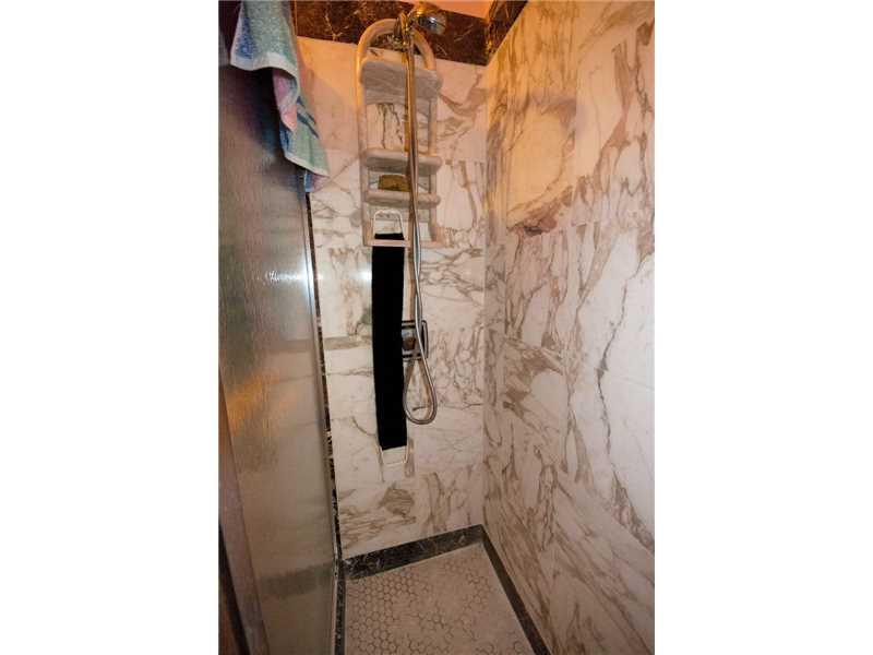 HILLS OF INVERRARY - Residential