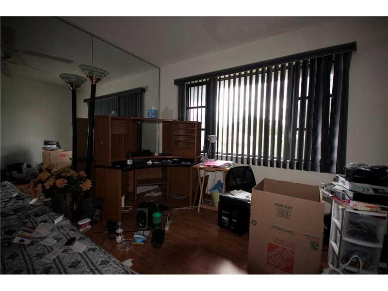 HILLS OF INVERRARY - Residential