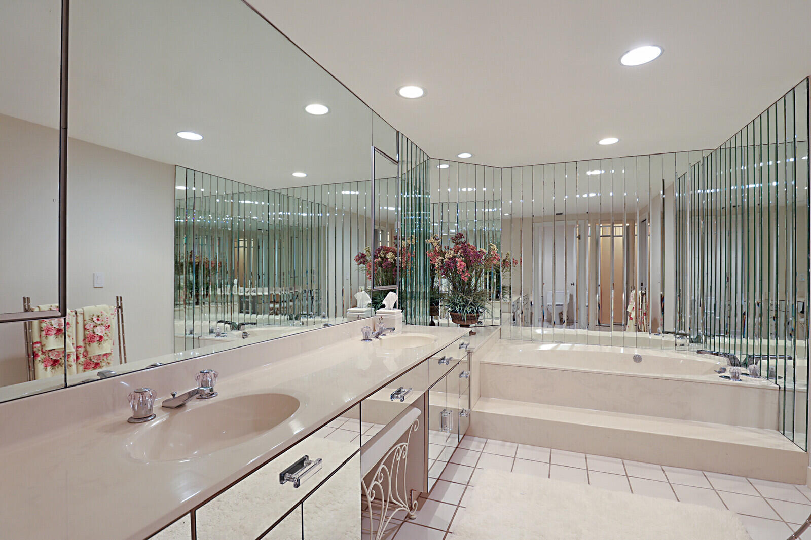 CARLTON PLACE CONDO - Residential