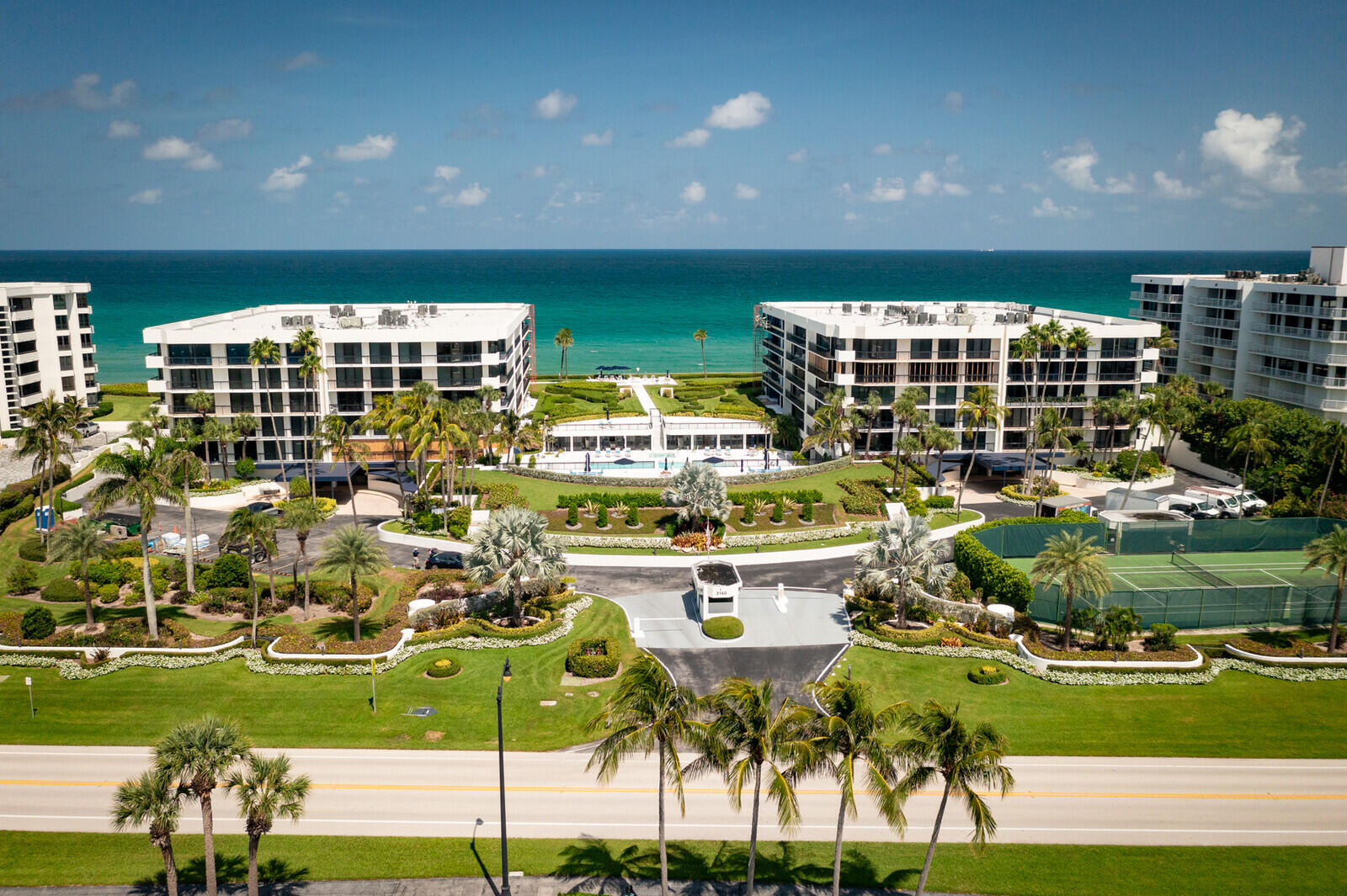 CARLTON PLACE CONDO - Residential