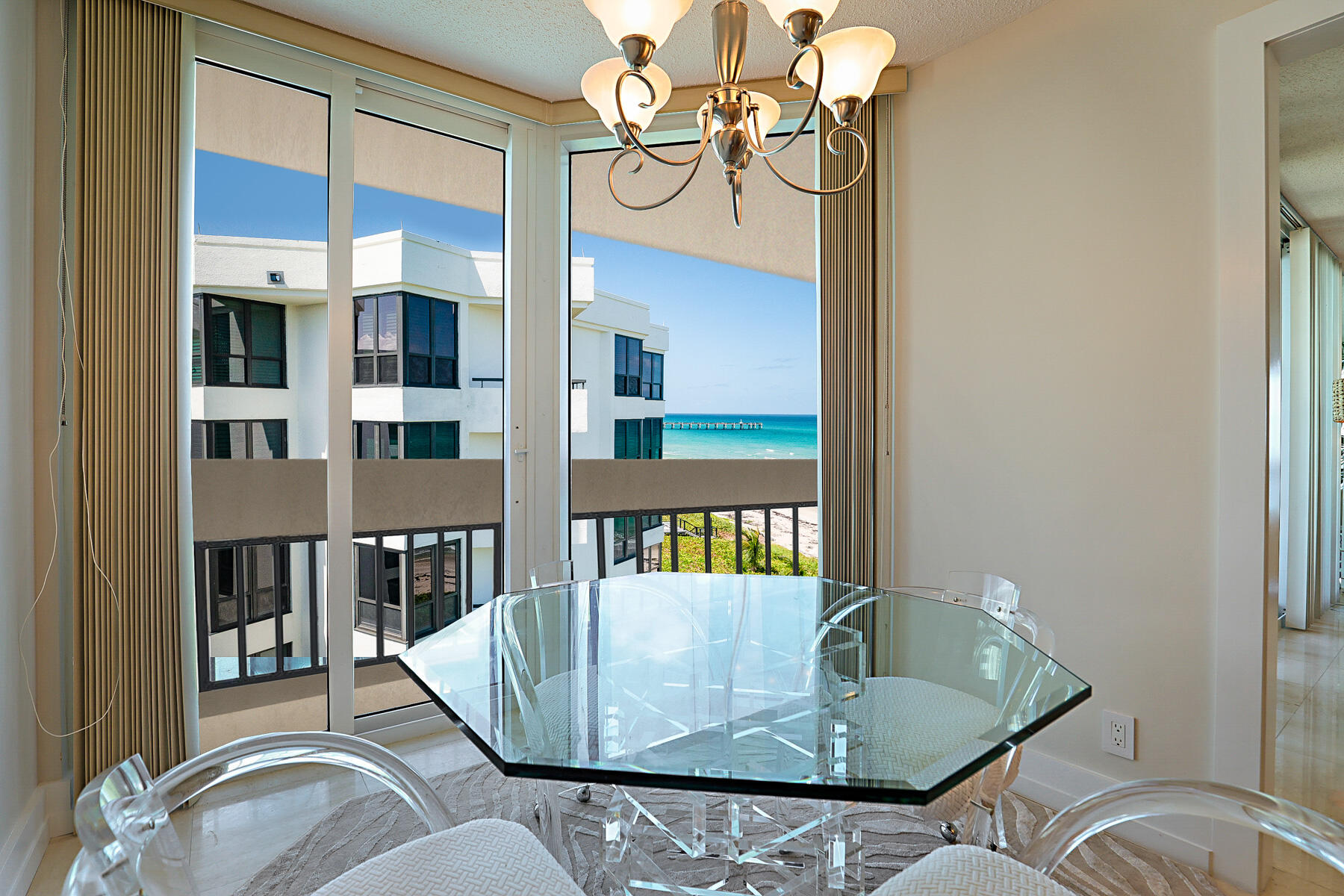 CARLTON PLACE CONDO - Residential