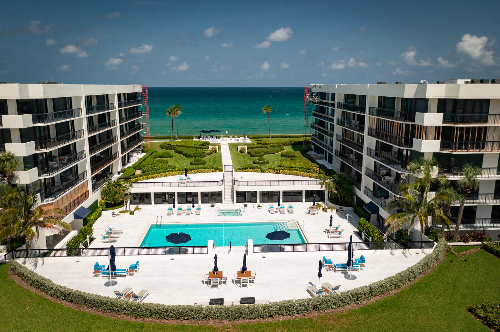 CARLTON PLACE CONDO - Residential