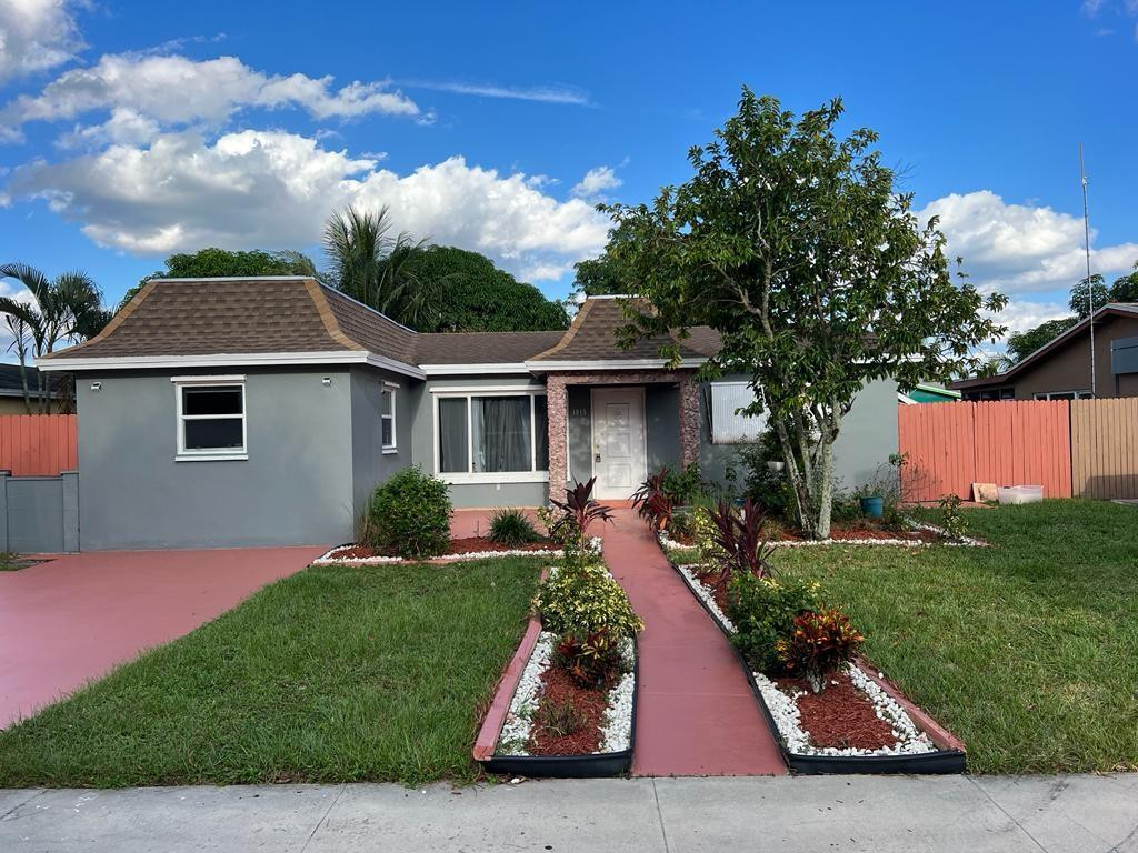 Oakland Hills 1st Sec 74- - Residential