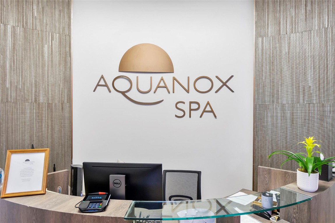 TRUMP INTERNATIONAL - Residential