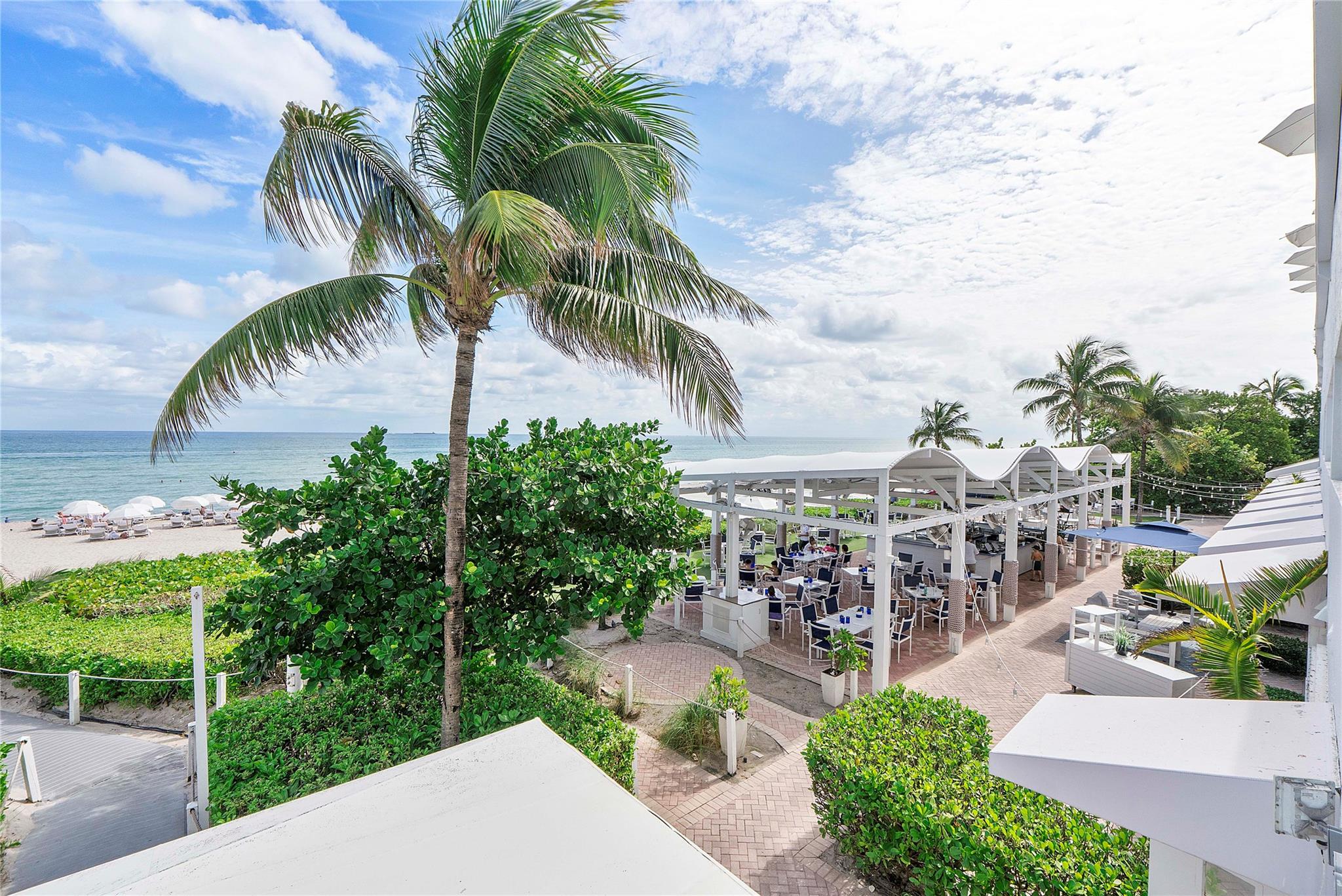 TRUMP INTERNATIONAL - Residential