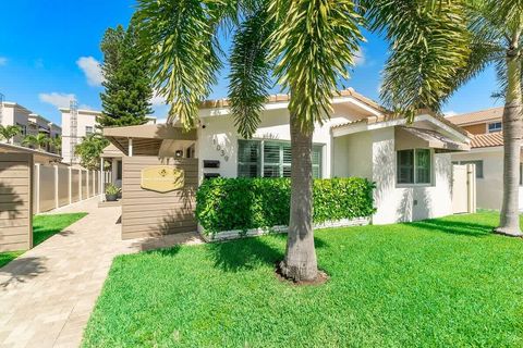 Tiny photo for 1039 N Victoria Park Road #1-3, Fort Lauderdale, FL 33304 (MLS # B26027502)