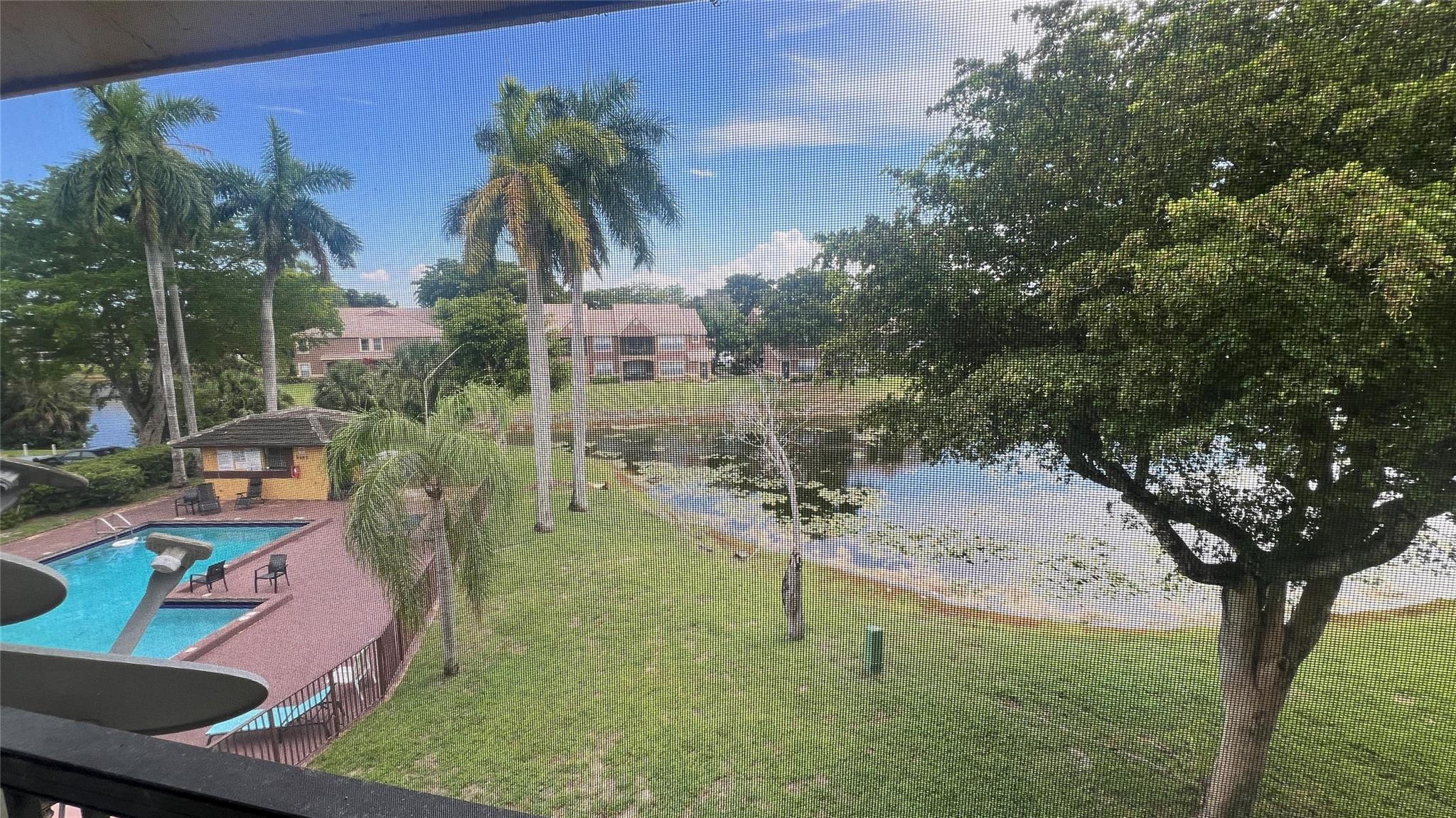 9044 NW 28th Dr 3-306