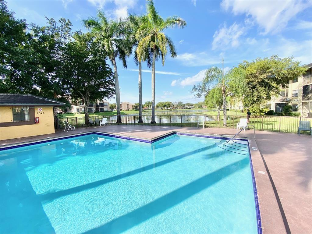 Island Club - Residential