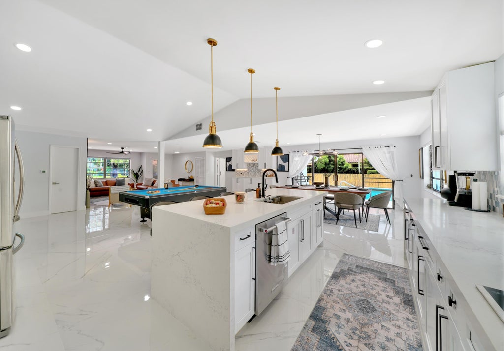 Photo of 4526 Saint Andrews Drive, Boynton Beach, FL 33436 (MLS # B26080092)