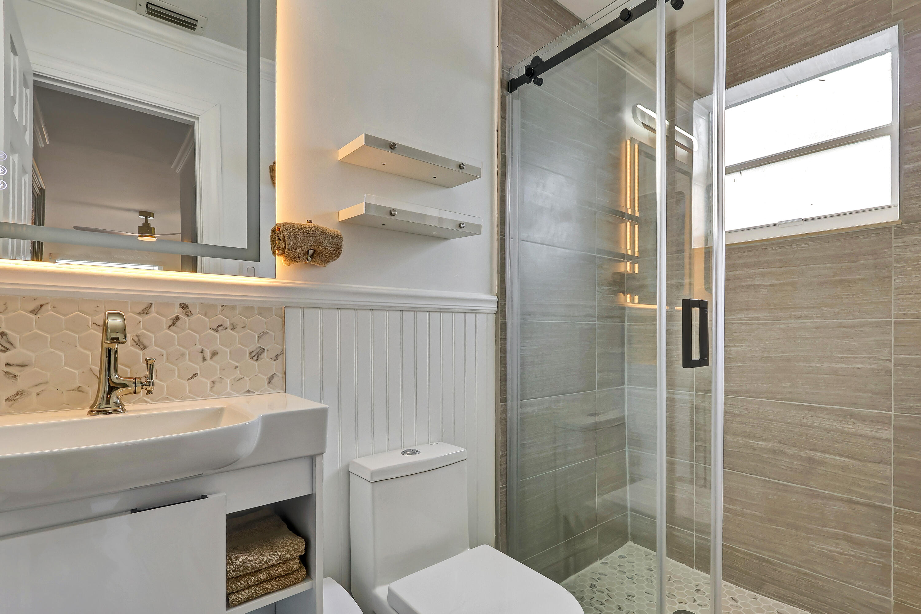 EVERGREEN ACRES UNREC ON - Residential