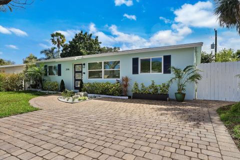 3546 Betty Ann Court E Palm Beach Gardens FL 33403