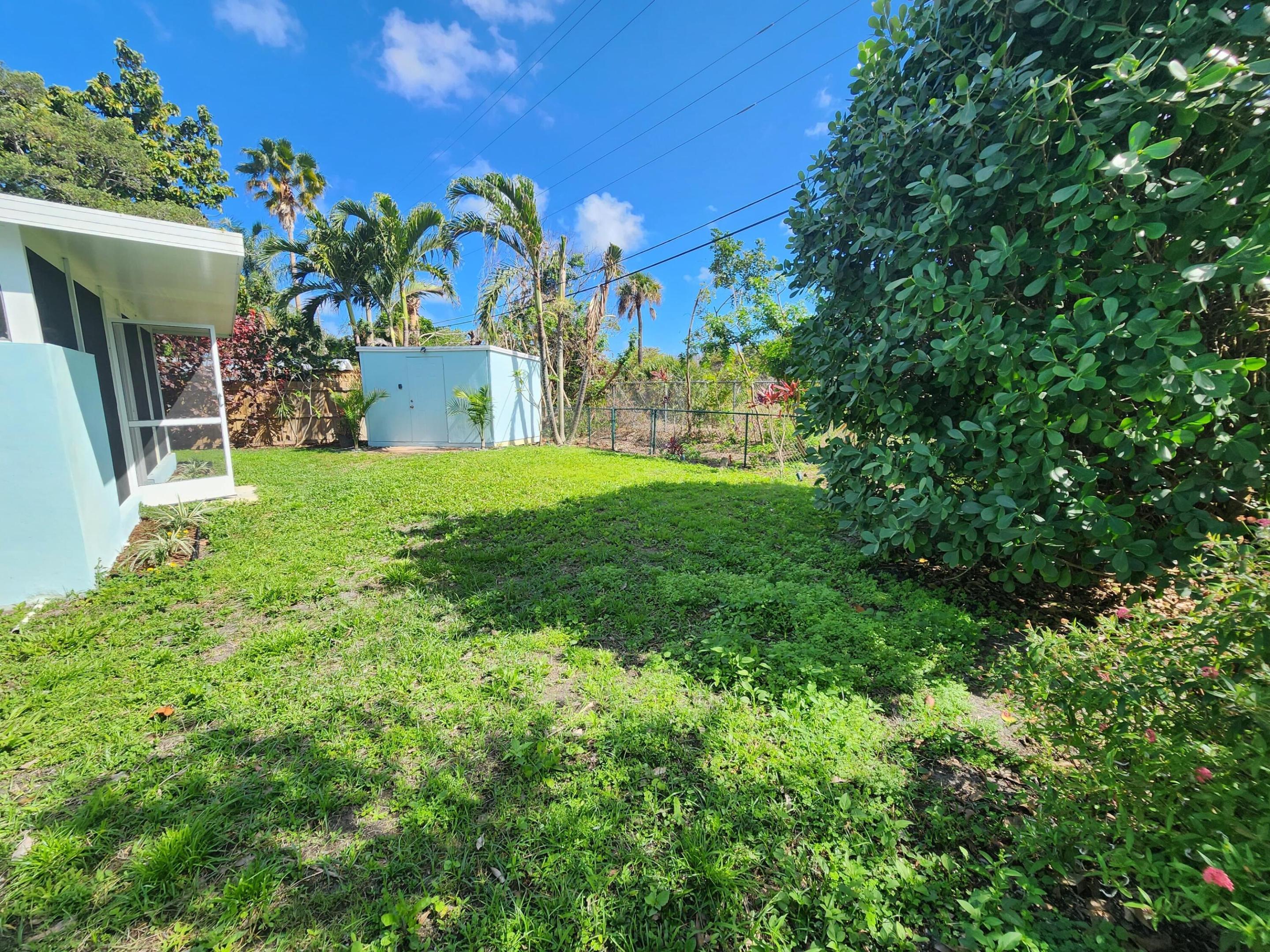 EVERGREEN ACRES UNREC ON - Residential