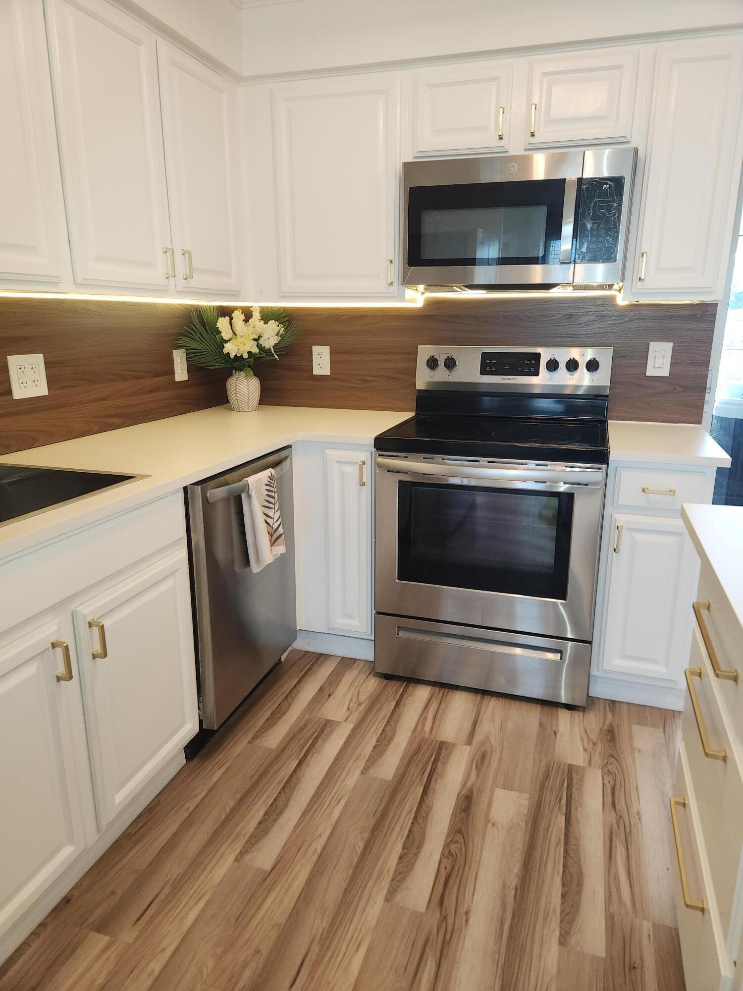 3546 Betty Ann Court E