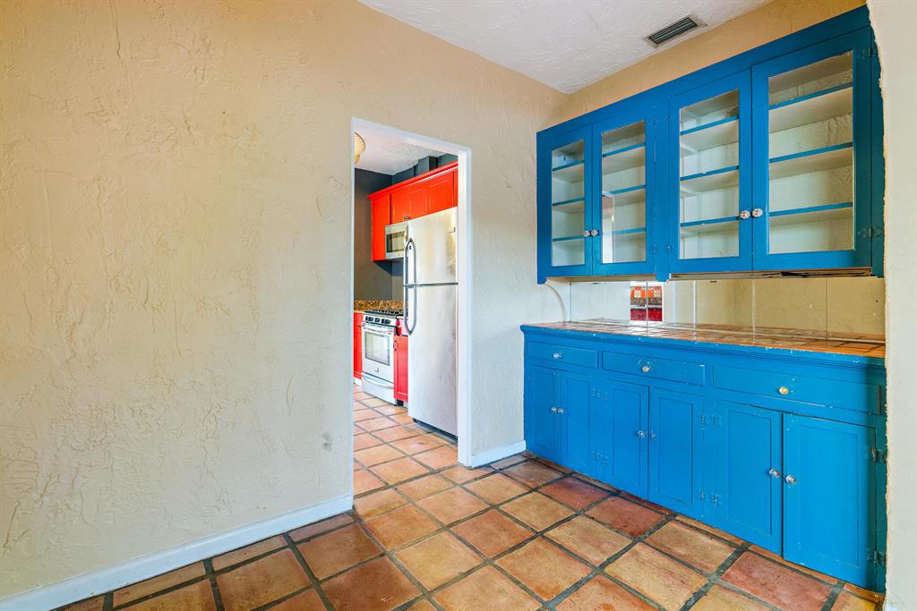 HILLSIDE PARK - Residential