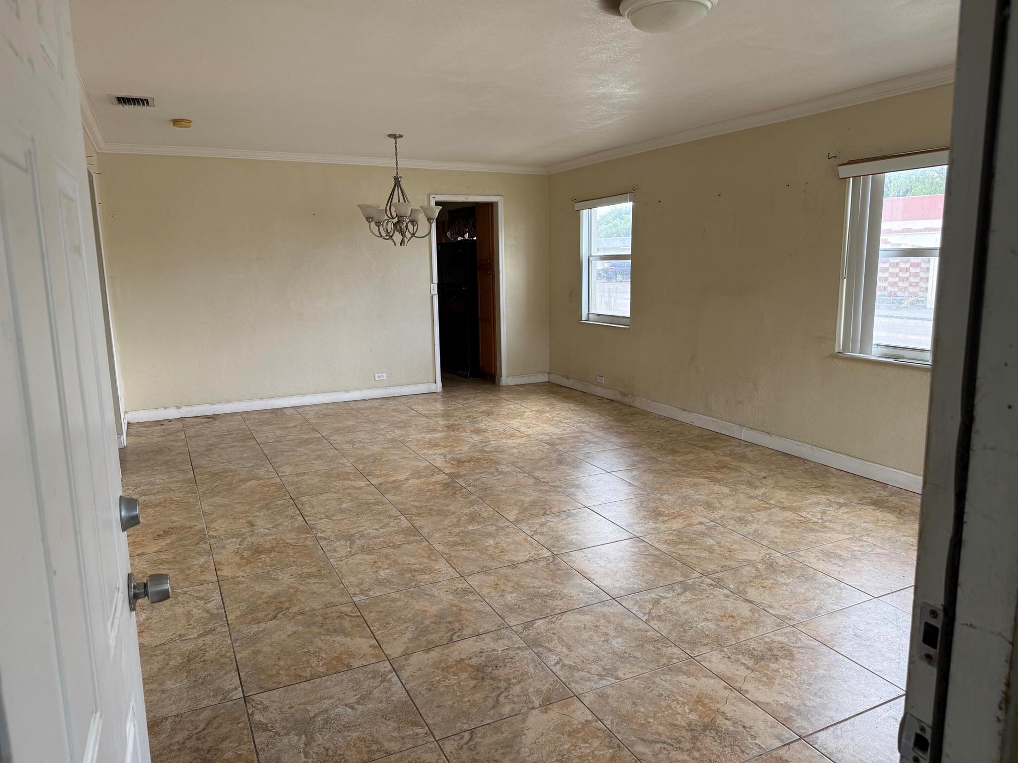 FRESHWATER 11TH & 12TH AV - Residential