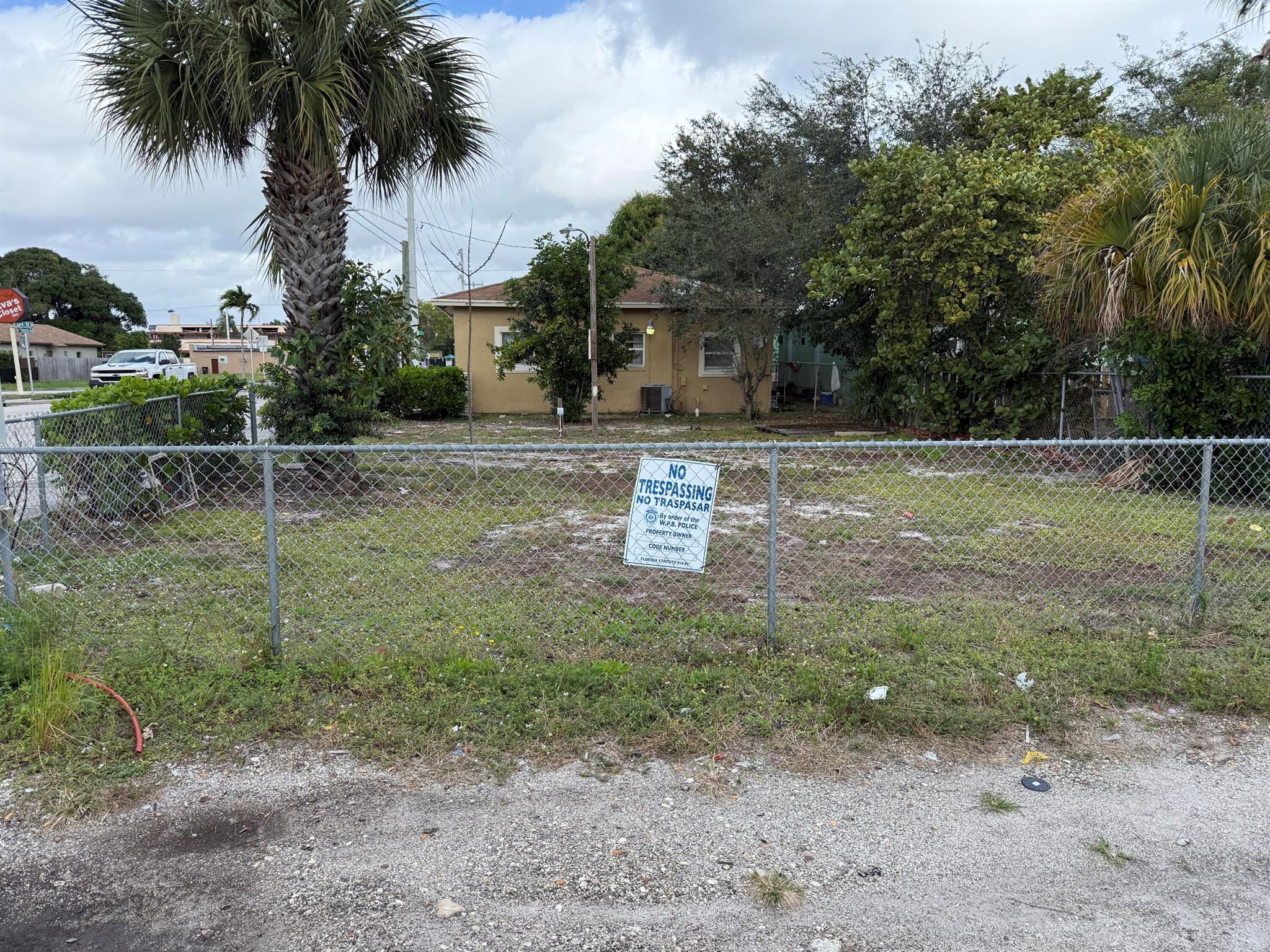 FRESHWATER 11TH & 12TH AV - Residential