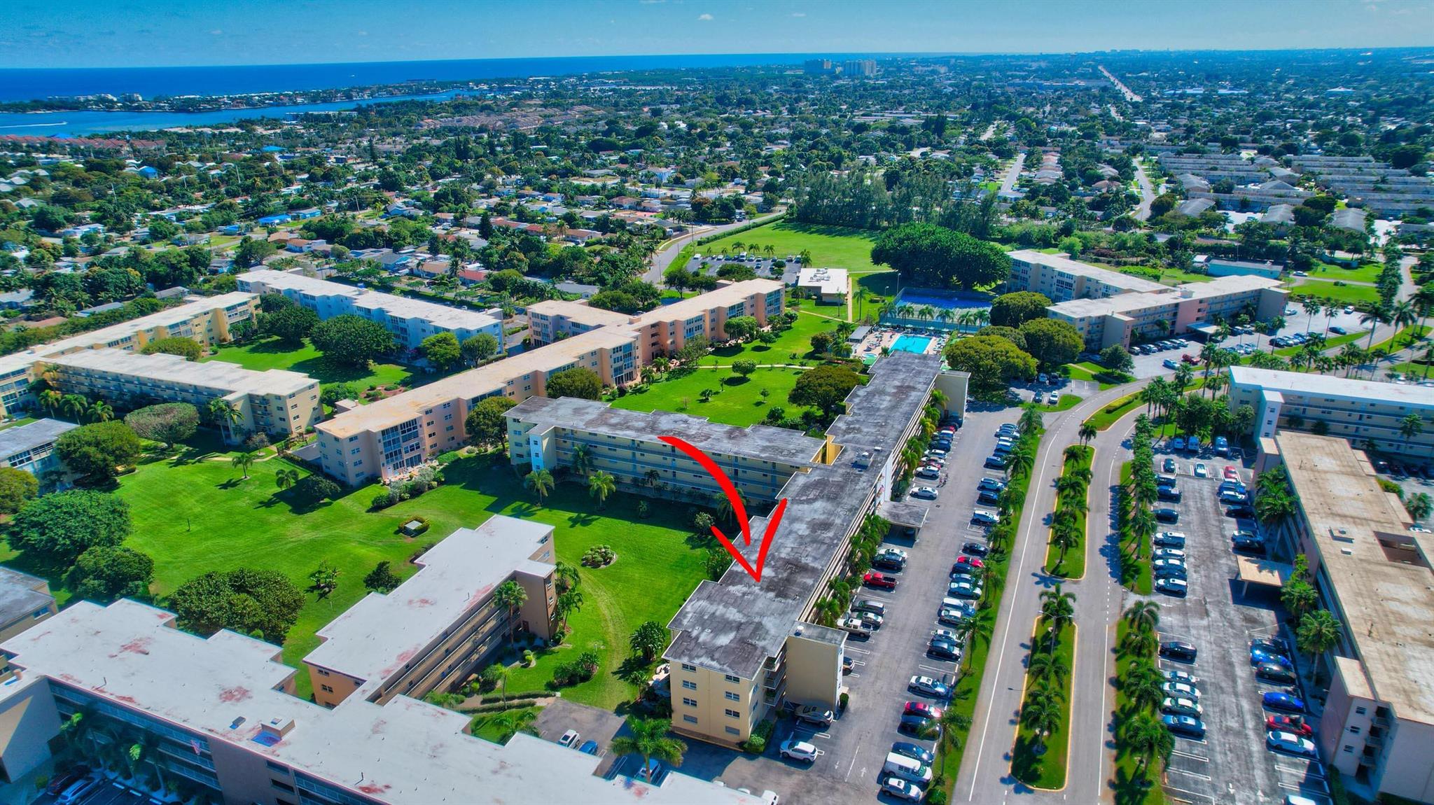 VILLAGE ROYALE GREENWAY C - Residential