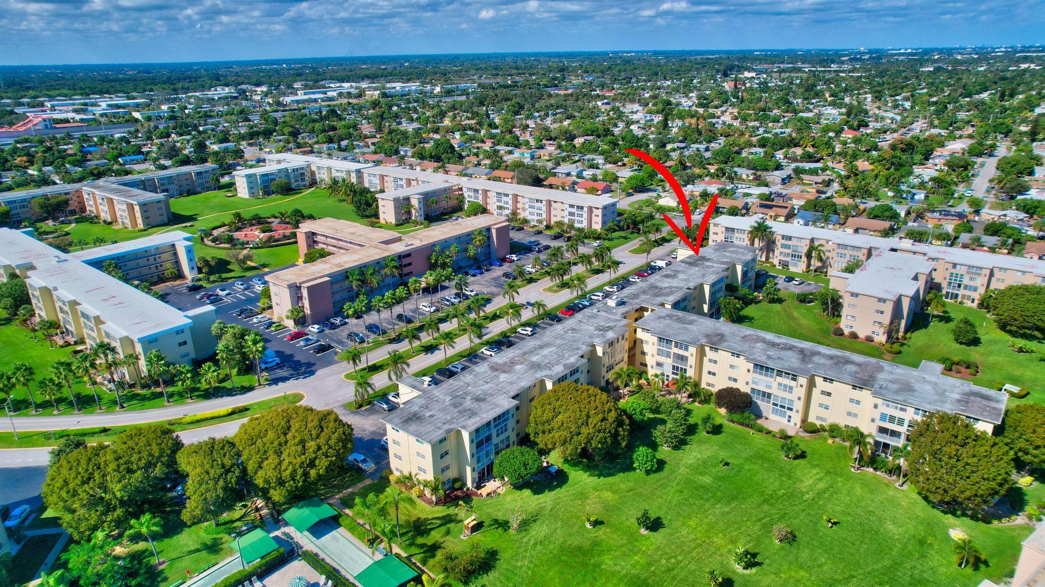 VILLAGE ROYALE GREENWAY C - Residential