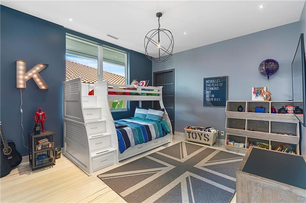 Sea Island - Residential