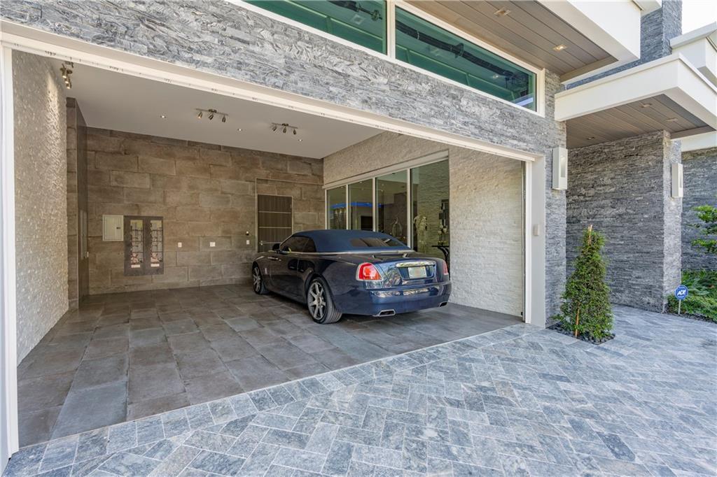 Sea Island - Residential