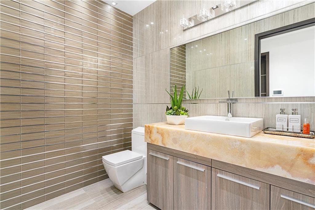 Sea Island - Residential