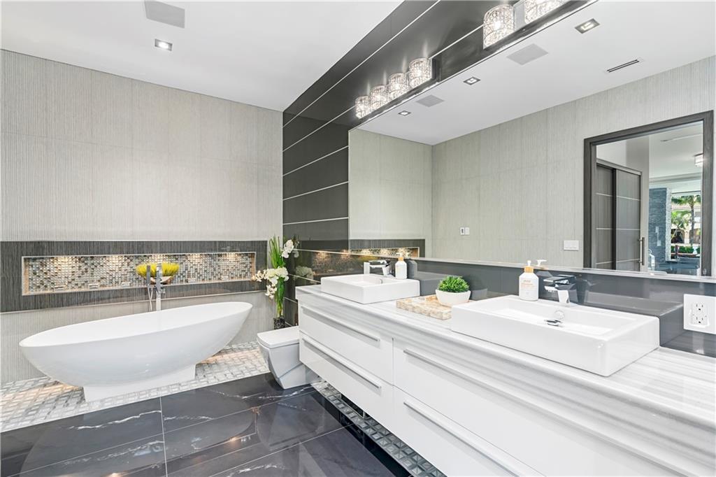 Sea Island - Residential