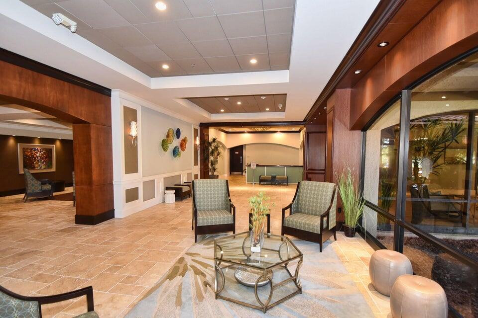LA MIRADA AT BOCA POINTE - Residential