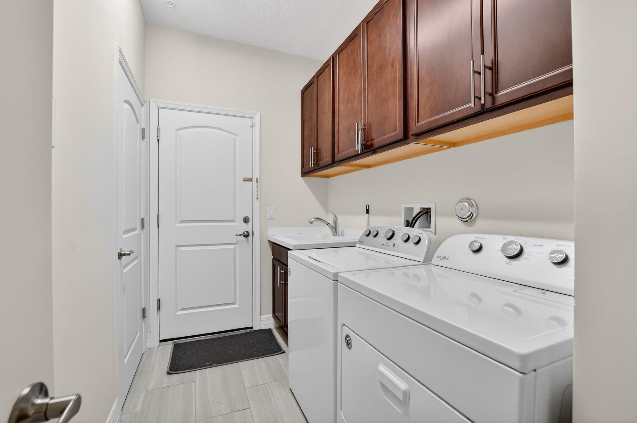 BOCA FLORES CONDO - Residential