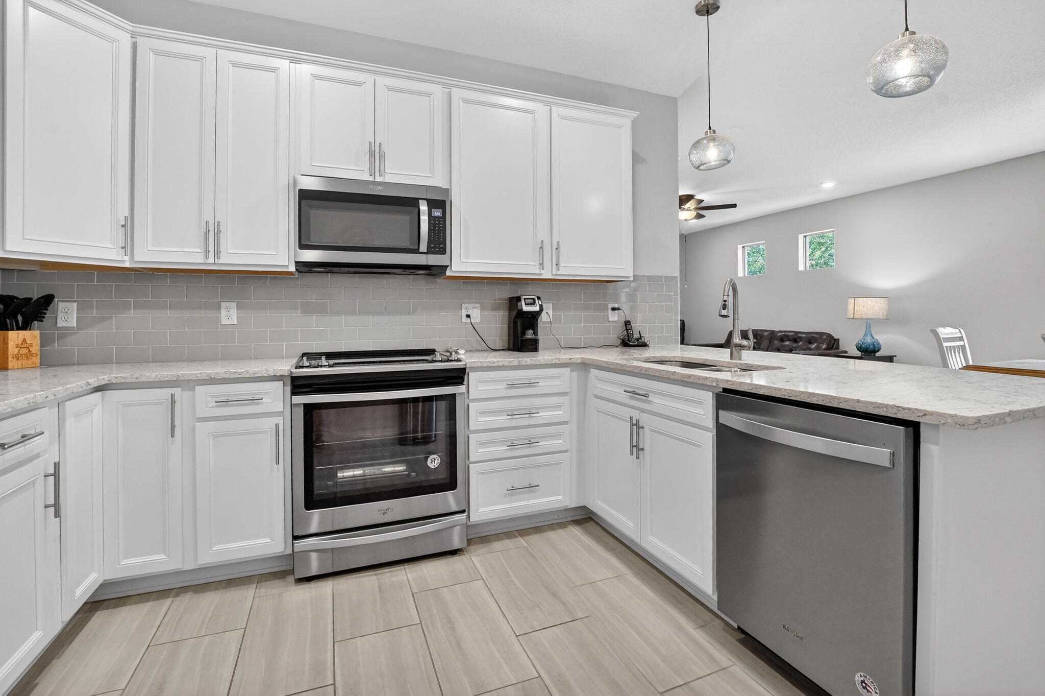 BOCA FLORES CONDO - Residential