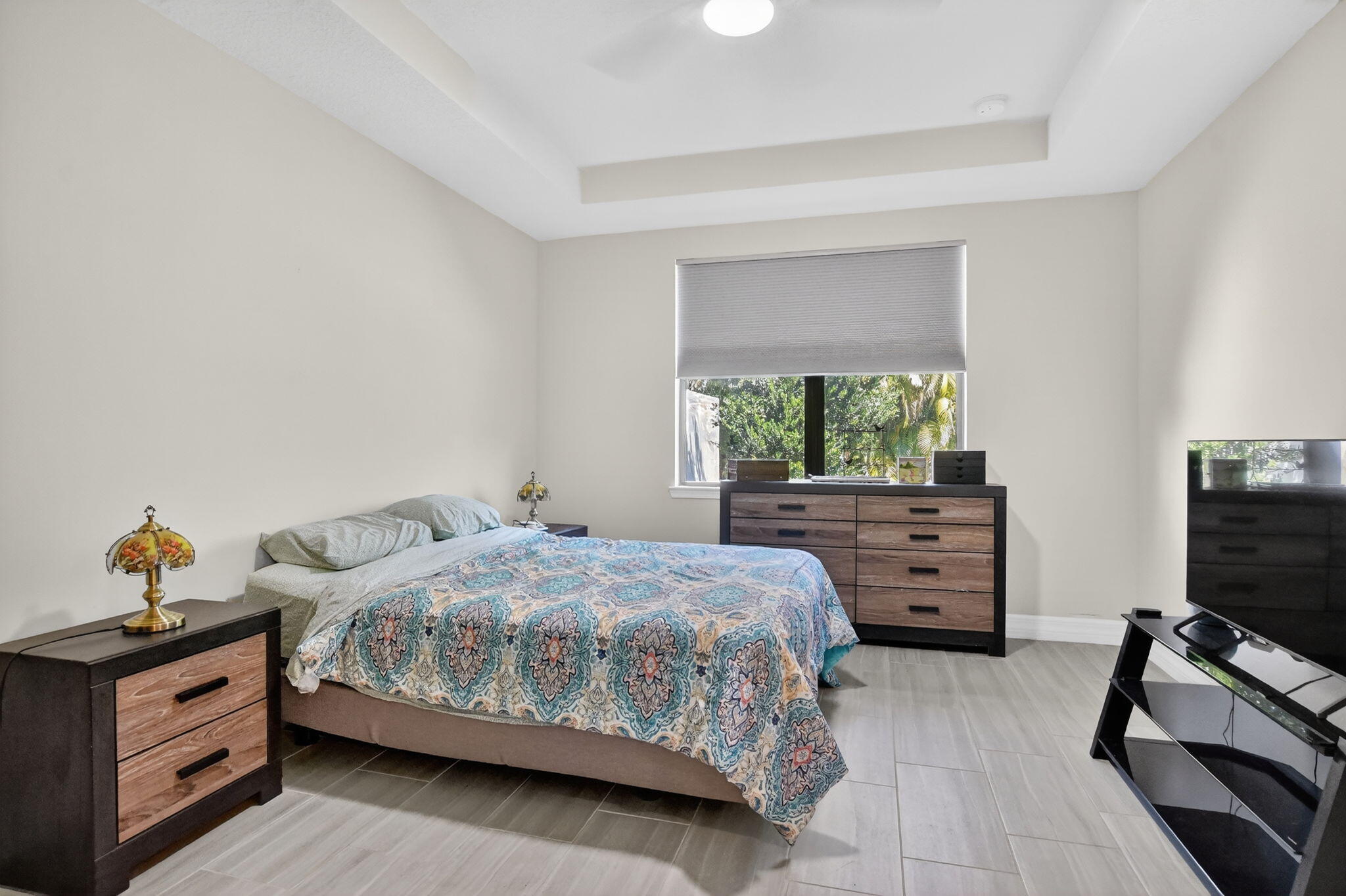 BOCA FLORES CONDO - Residential