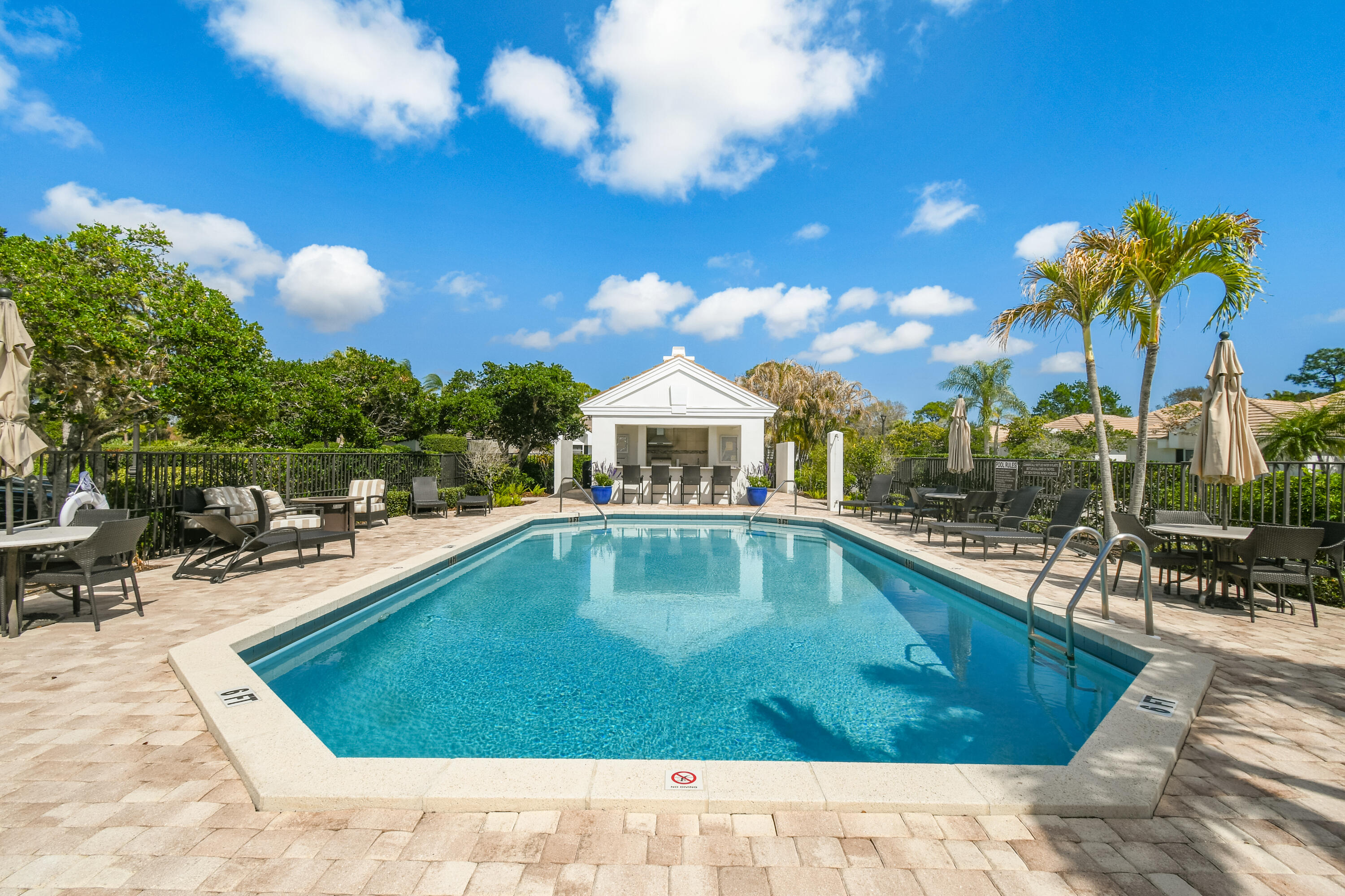 Harbour Ridge Yacht & Country Club - Fairway Villa - Residential