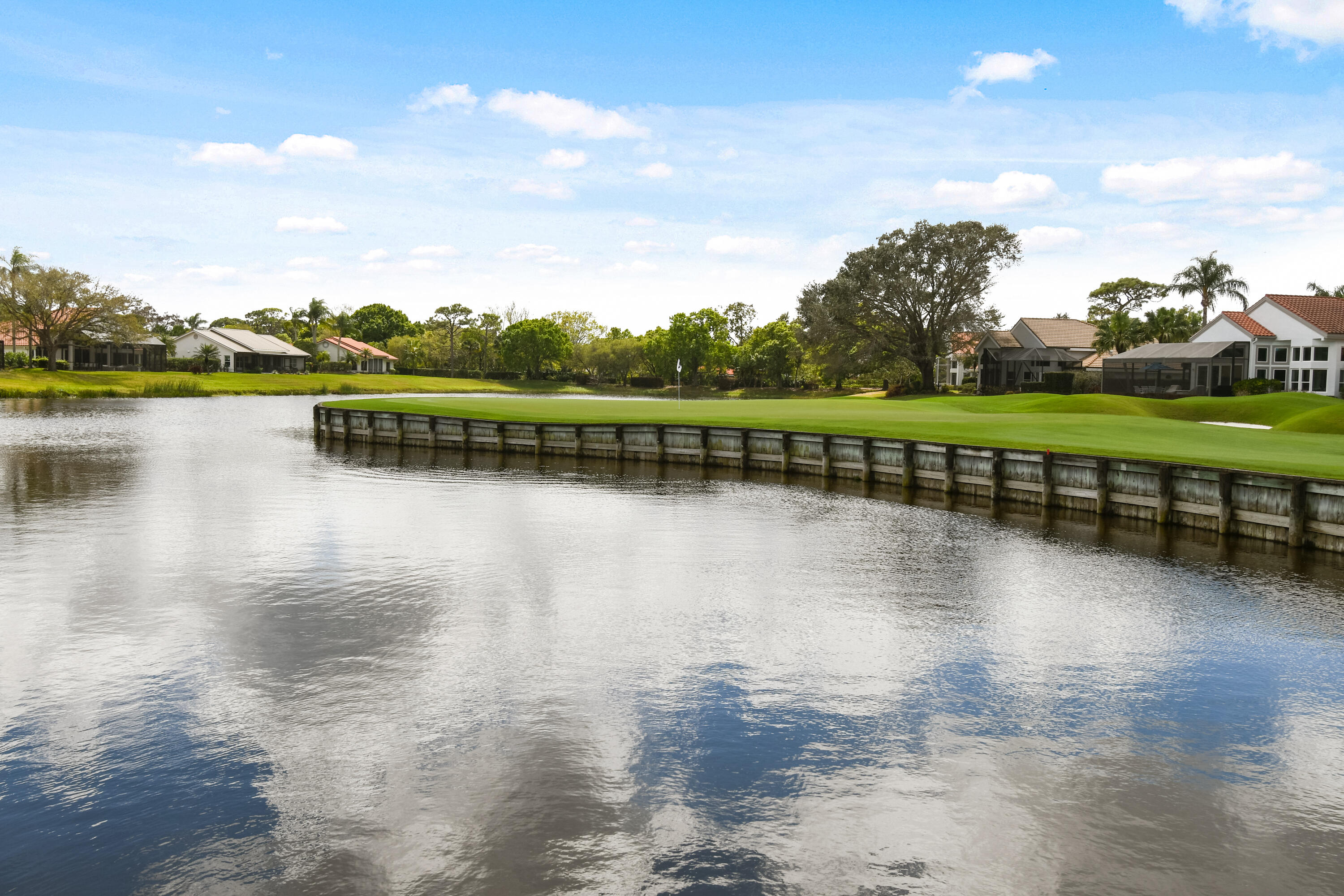 Harbour Ridge Yacht & Country Club - Fairway Villa - Residential