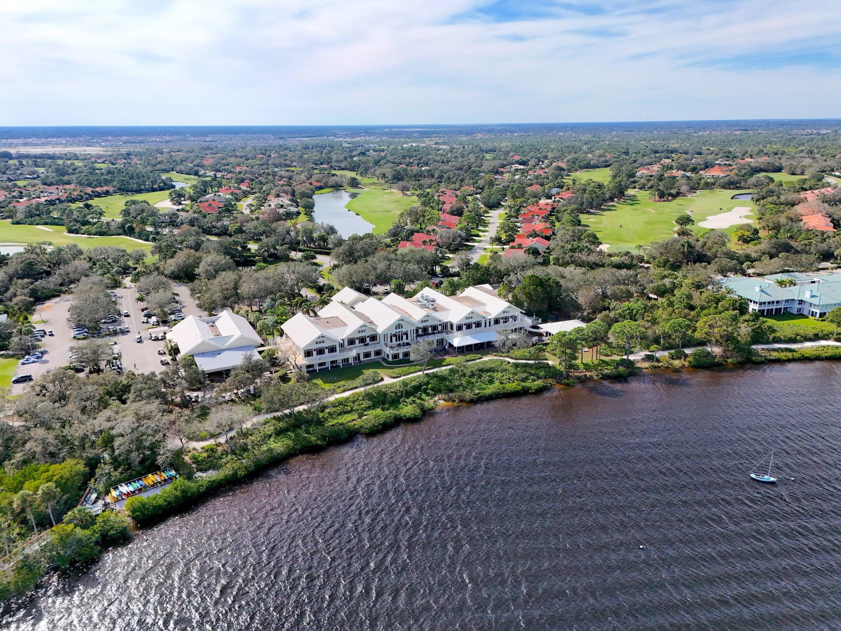 Harbour Ridge Yacht & Country Club - Fairway Villa - Residential