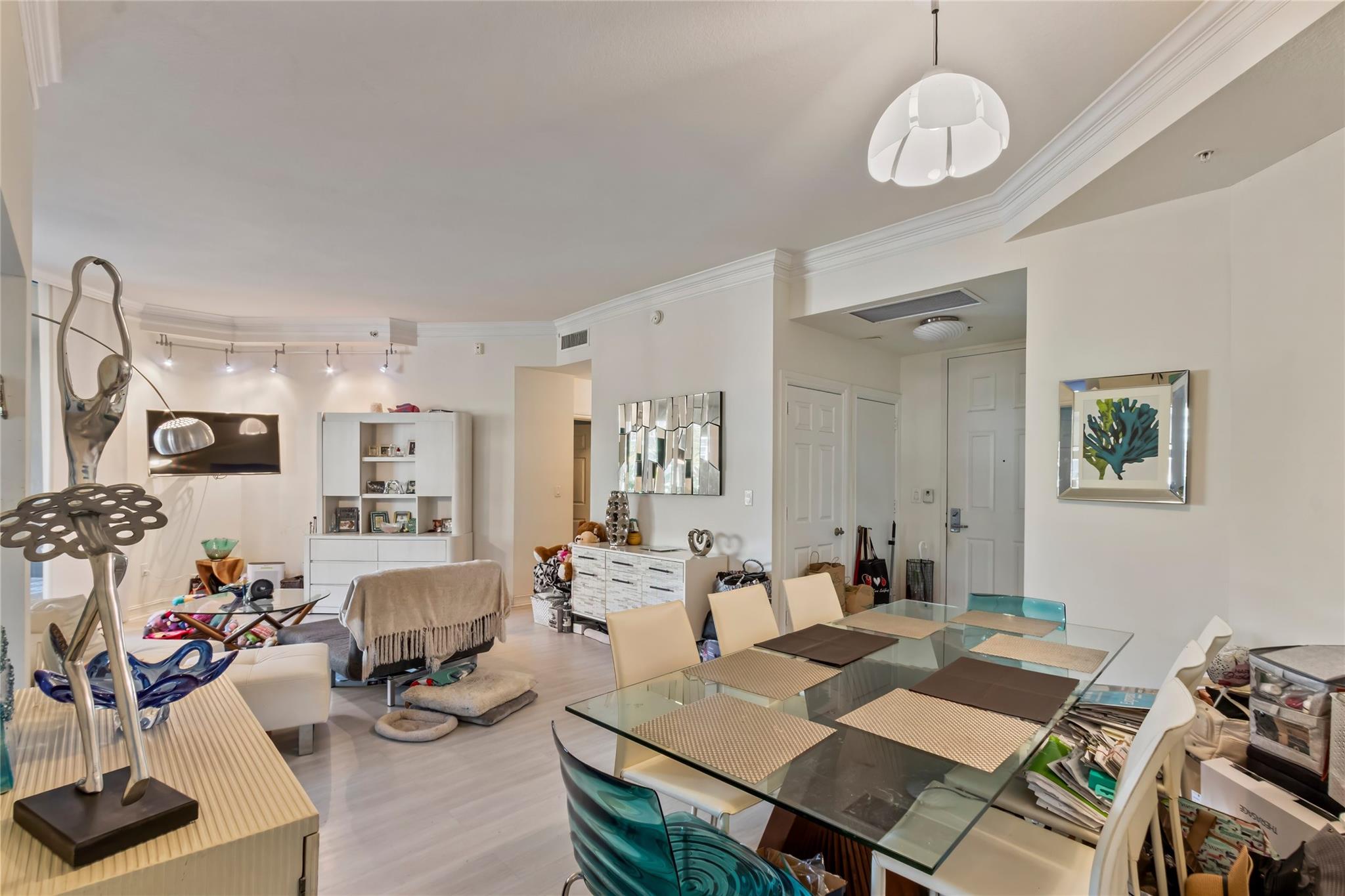 ALAQUA CONDO - Residential