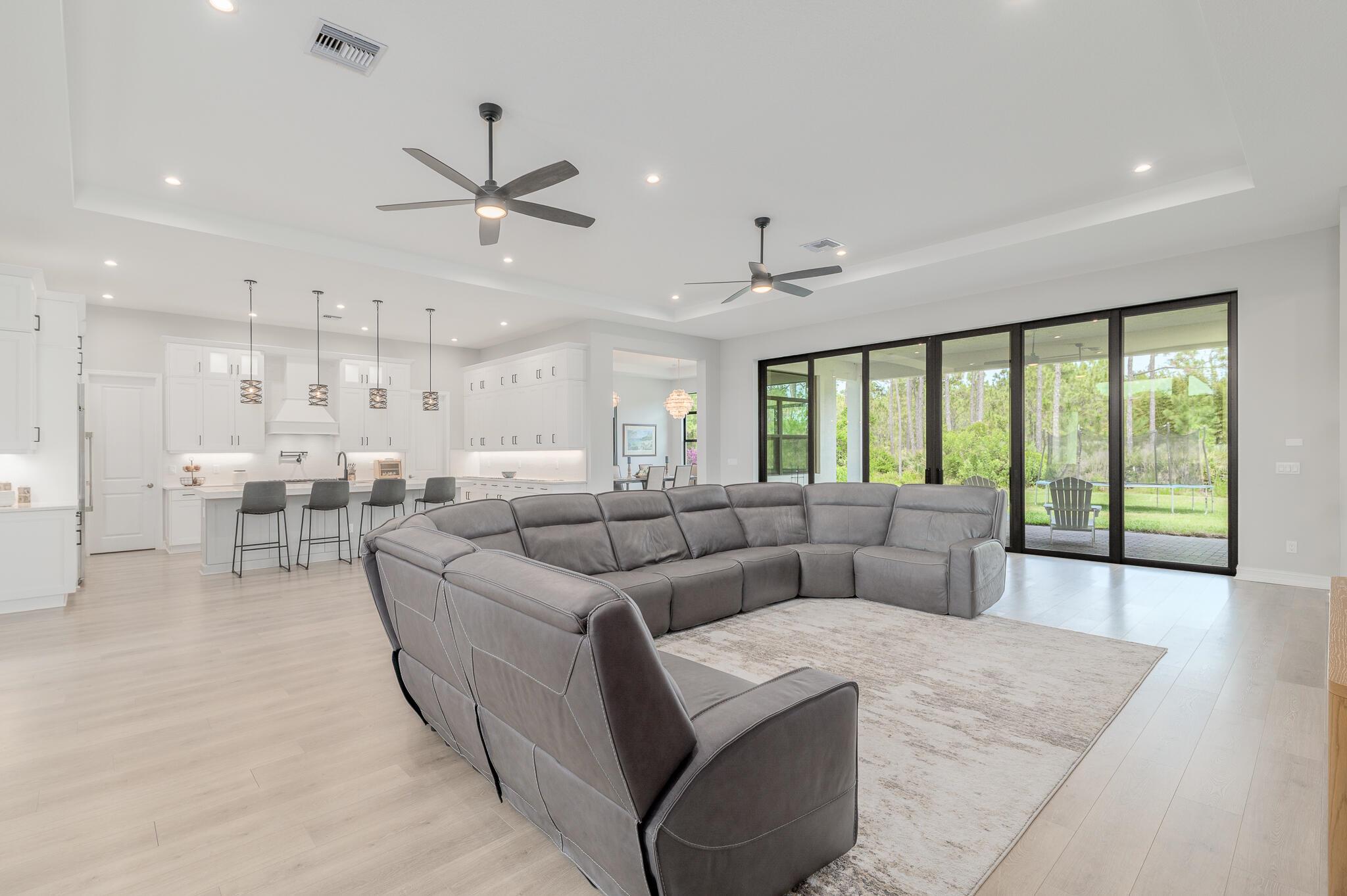 TUSCAWILLA (AKA CANOPY CR - Residential