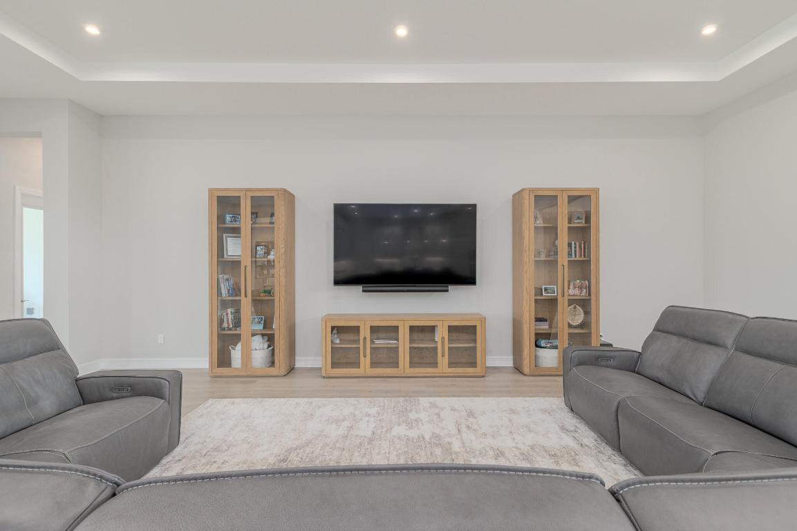 TUSCAWILLA (AKA CANOPY CREEK) - Residential