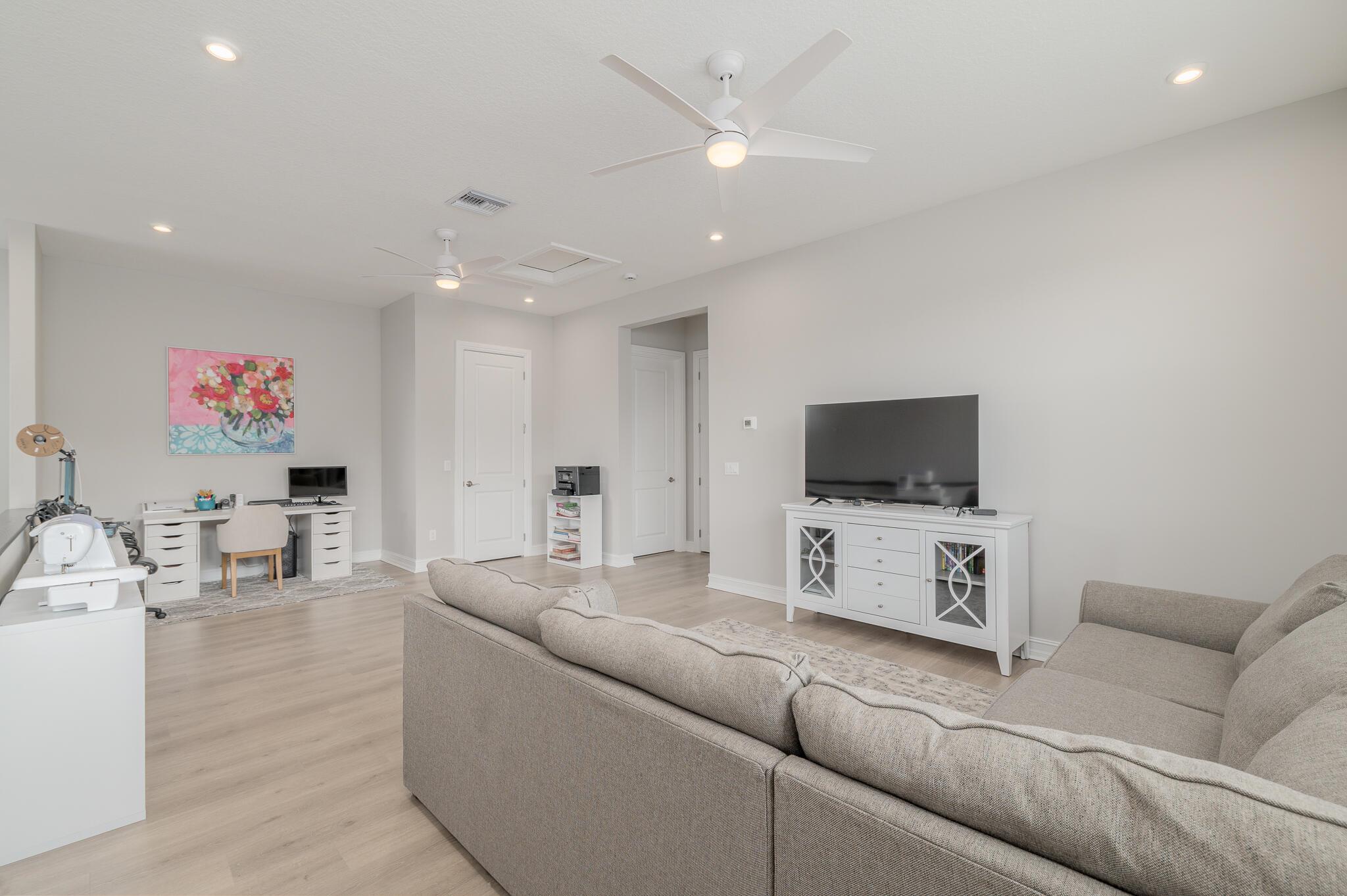 TUSCAWILLA (AKA CANOPY CR - Residential