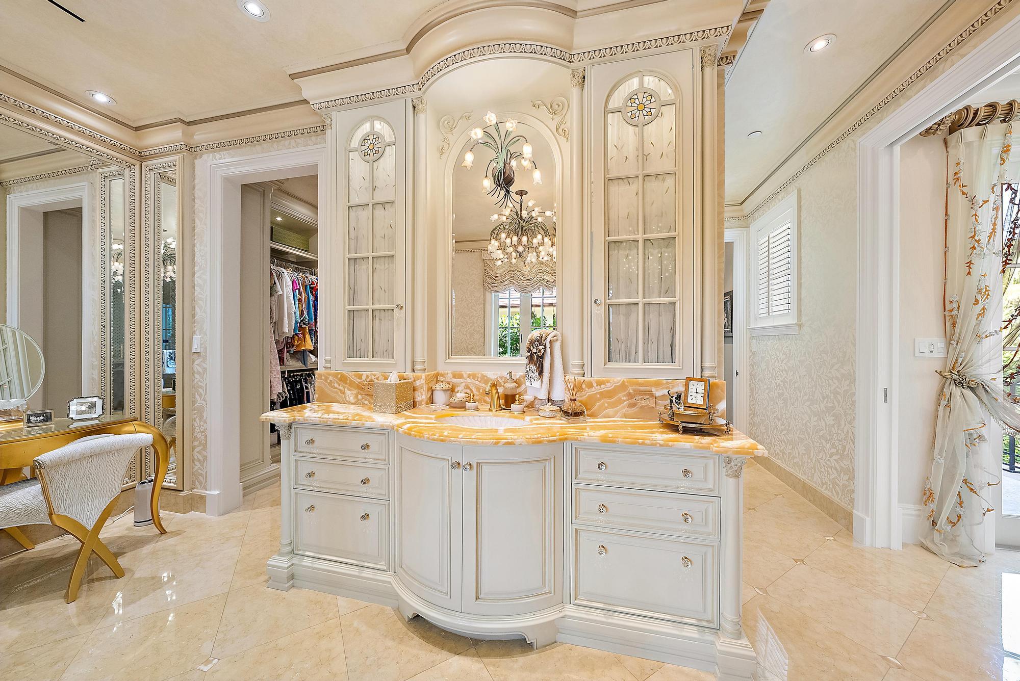 SINGER - Residential