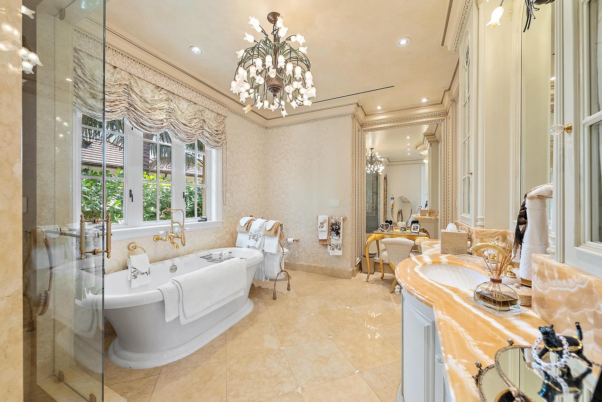 SINGER - Residential